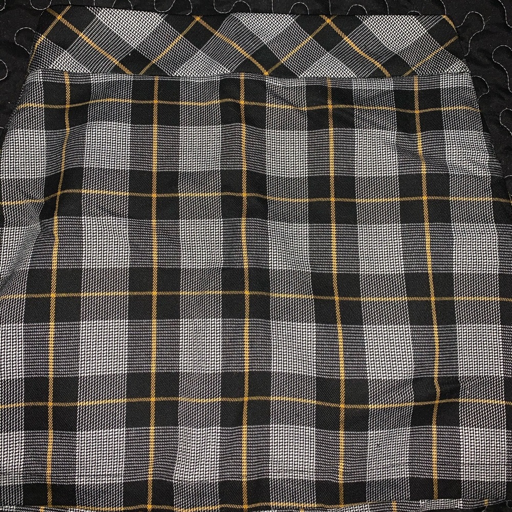 Plaid skirt